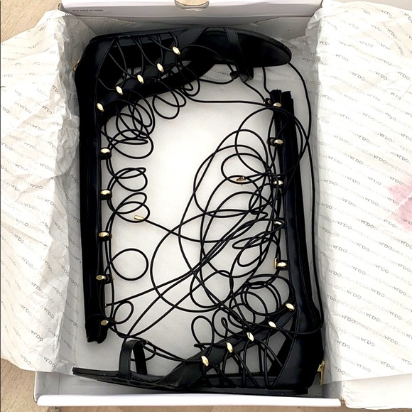 Aldo gladiator/ wrap-up sandals - Picture 2 of 5